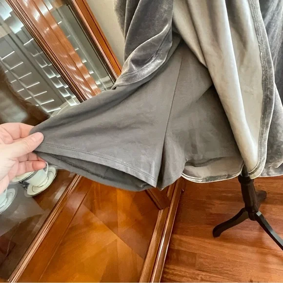 Express Velvet Gray Mini Dress - Picture 6 of 8